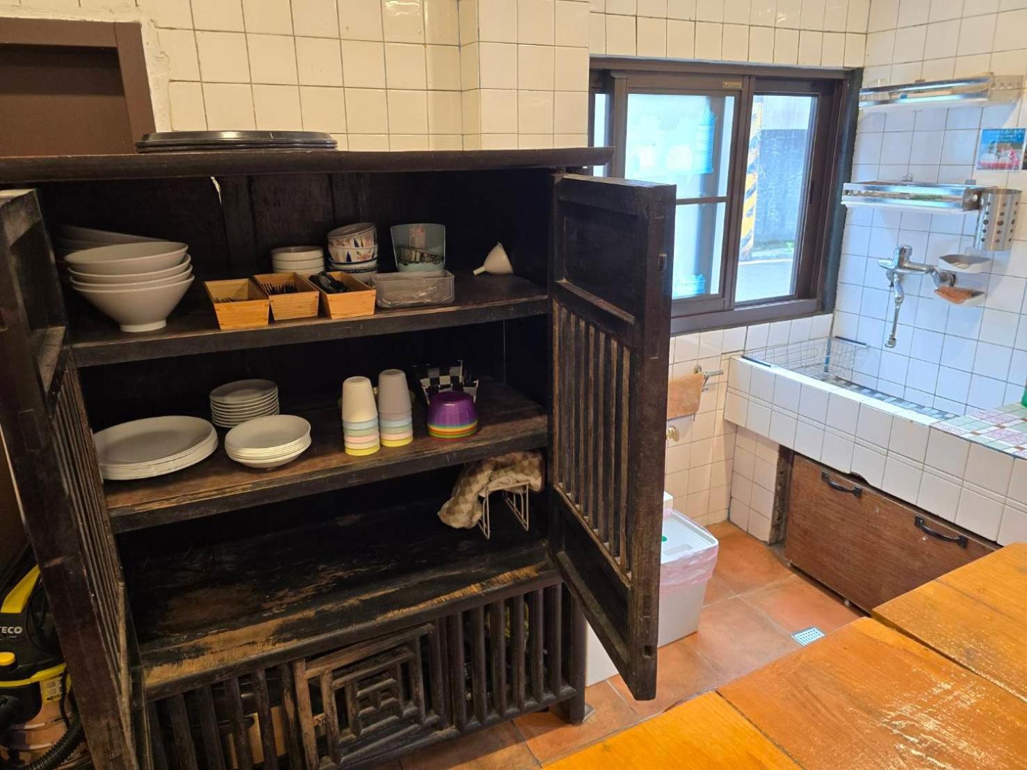 Old Wow老屋瓦共享民宿hostel 桃園市民宿074號 Longtan Buitenkant foto